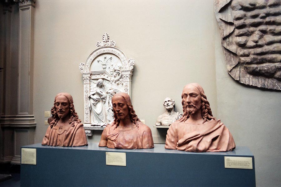Victoria and Albert Museum, London, 1997
