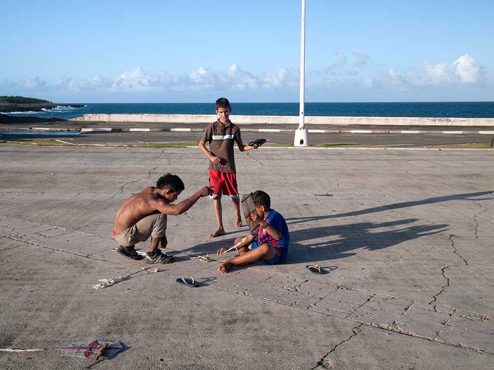 Boys Preparing To Fly Kites In Baracoa, Cuba